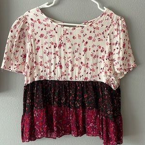 floral loose fitting top